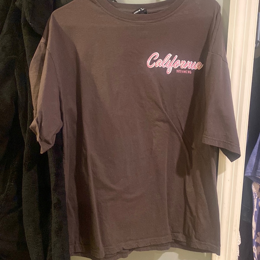 Shien Graphic Tee